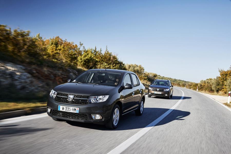  Dacia Logan 2016 года  (фото 17 из 19)